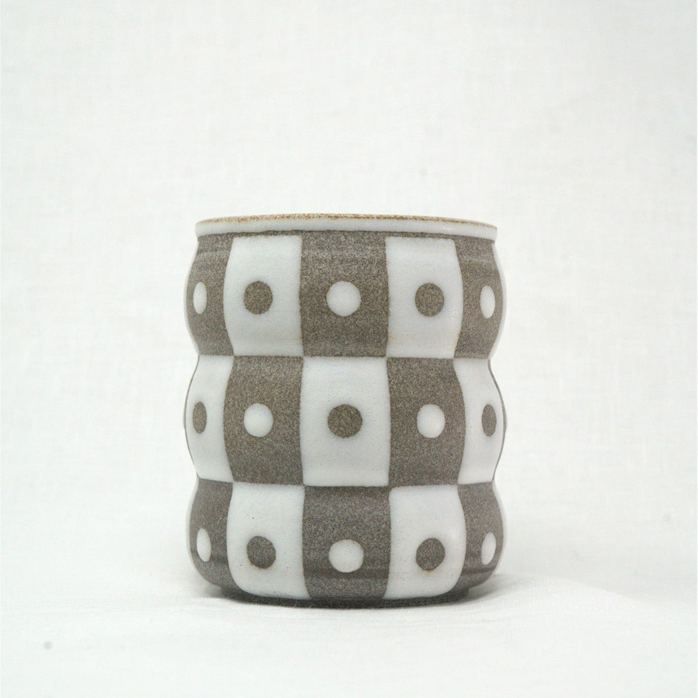 Checker Dot Bubble Vase - Cookie&Cream
