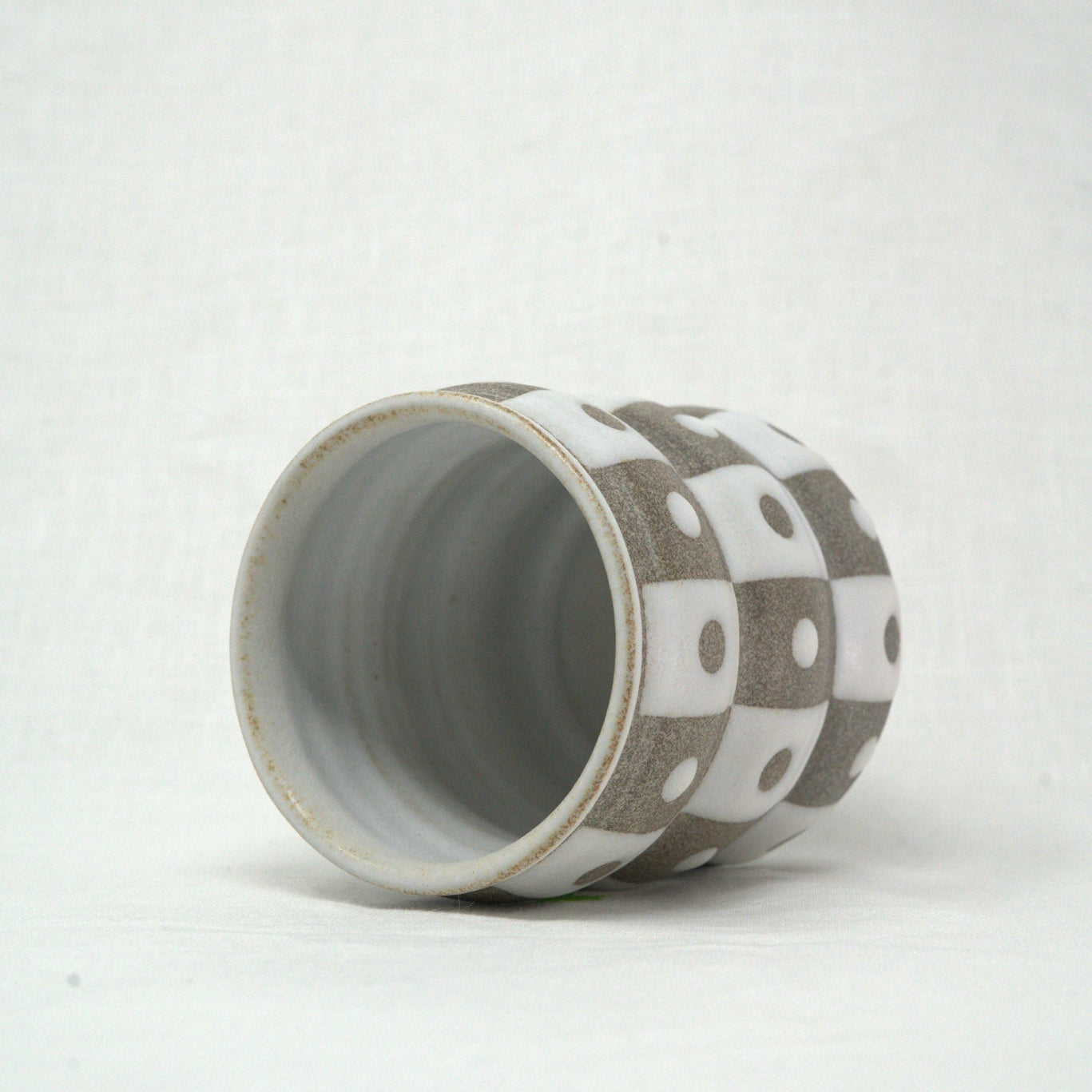 Checker Dot Bubble Vase - Cookie&Cream